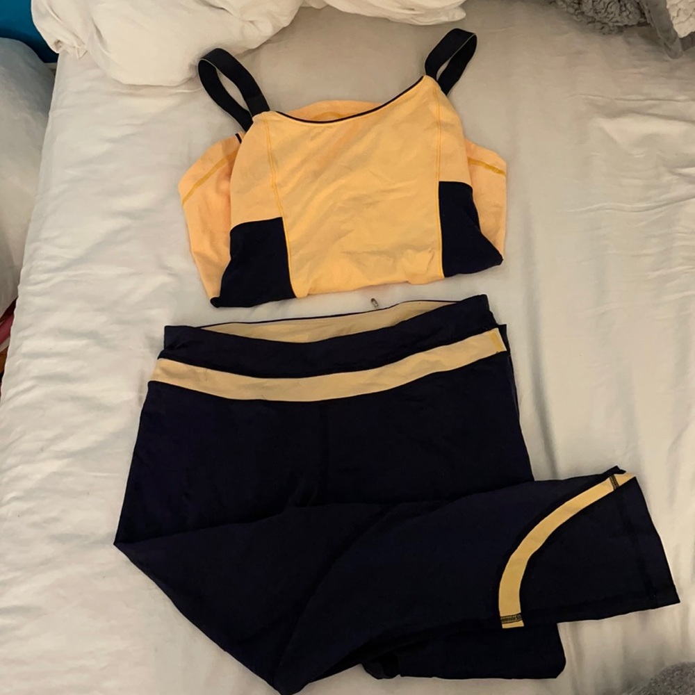 matching lulu lemon set